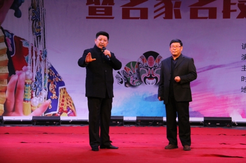 京劇社彭心怡、梁佳等演唱傳統(tǒng)京劇《打龍袍》選段