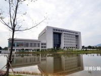 中南師范大學(xué)2023年學(xué)費、收費多少