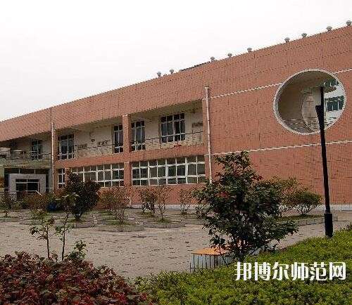 貴州民族大學(xué)幼師中專部2023年報名條件、招生要求、招生對象