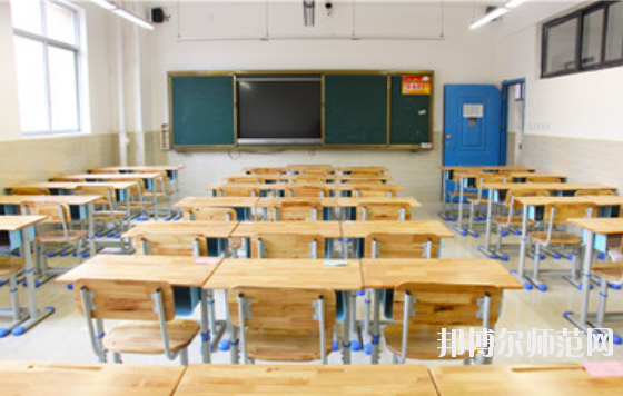 成都希望幼兒師范職業(yè)學校2020年招生辦聯(lián)系電話