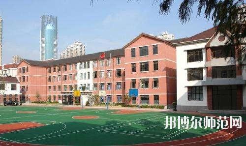 石家莊東方科技幼兒師范中等專業(yè)學校2020年報名條件、招生要求、招生對象