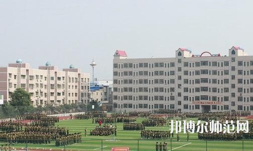 四川弘博中等專業(yè)幼兒師范學(xué)校2020年報名條件、招生要求、招生對象