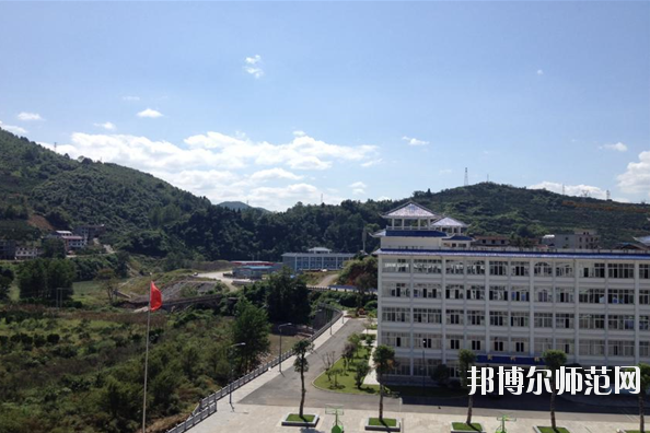 宣恩中等職業(yè)技術(shù)學校