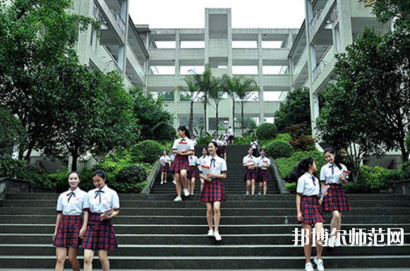 重慶2021年幼師學(xué)校中專升大?？际裁? width=