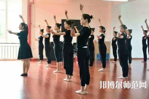 南京2020年幼師學(xué)?？梢詫W(xué)什么