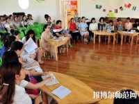 十堰2020年中專(zhuān)幼師學(xué)?？梢钥即髮?zhuān)嗎