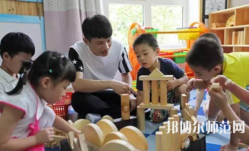 達(dá)州2020年讀幼師學(xué)?？梢钥即髮W(xué)嗎