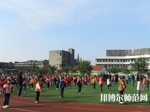 孝泉師范學(xué)校2023年學(xué)費(fèi)、收費(fèi)多少