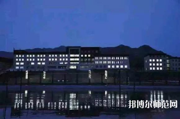 呼和浩特職業(yè)師范學(xué)院東校區(qū)2021年報(bào)名條件、招生要求、招生對象