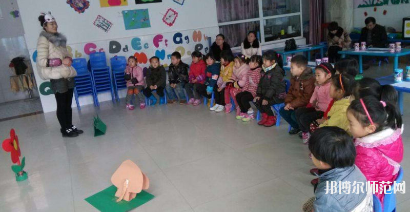 惠州2021年幼師學(xué)校和職高哪個好？