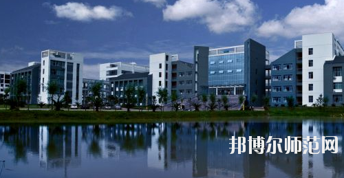 廣西師范大學(xué)漓江學(xué)院2021年報名條件、招生要求、招生對象