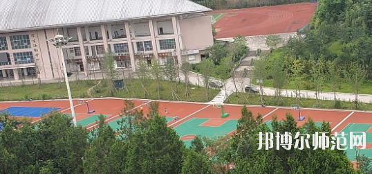 四川2021年大專(zhuān)學(xué)校有哪些有小學(xué)教育學(xué)校