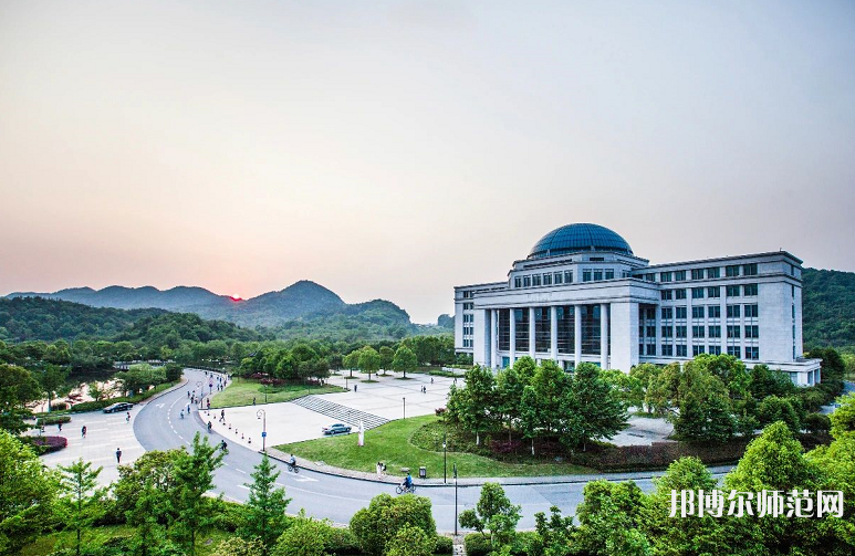 浙江工業(yè)師范大學(xué)屏峰校區(qū)2023年報(bào)名條件、招生要求、招生對象