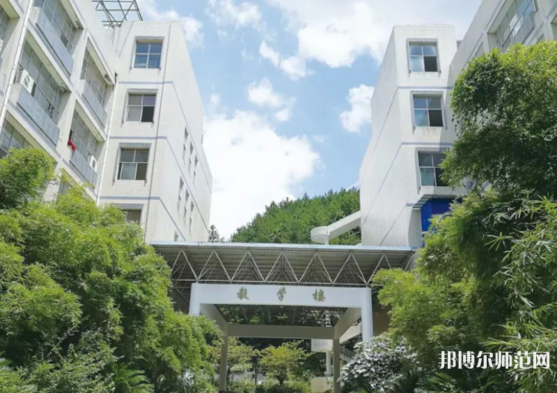 貴州幼師電子商務(wù)學(xué)校2023年報(bào)名條件、招生要求、招生對象