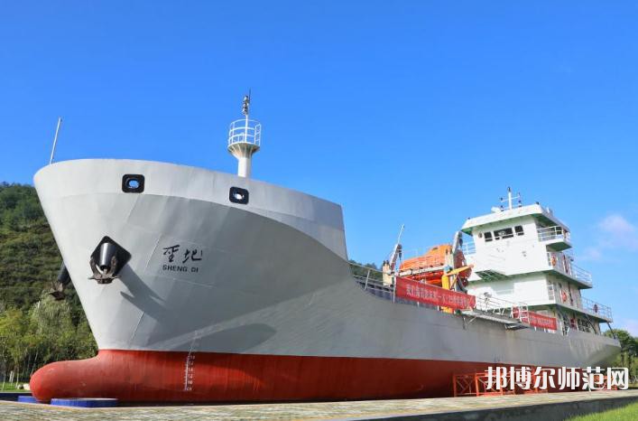 延安職業(yè)技術(shù)師范學(xué)院2023年報名條件、招生要求、招生對象
