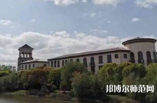 上海外國語師范大學賢達經(jīng)濟人文學院虹口校區(qū)2023年報名條件、招生要求、招生對象