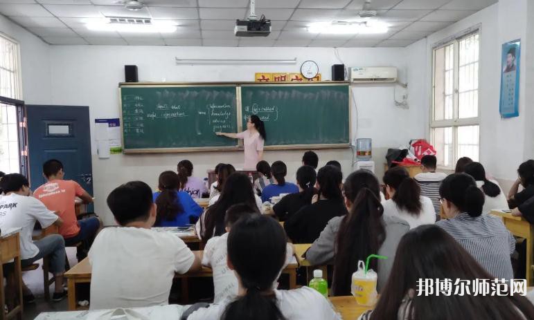 西安第四聯(lián)合幼師職業(yè)中學(xué)2023年怎么樣、好不好