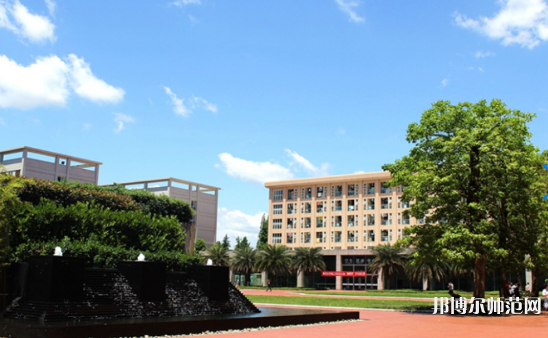 四川大學(xué)錦江師范學(xué)院2023年報(bào)名條件、招生要求、招生對(duì)象 