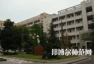 2023年隆昌城關(guān)幼兒師范職業(yè)中學(xué)報名條件、招生對象