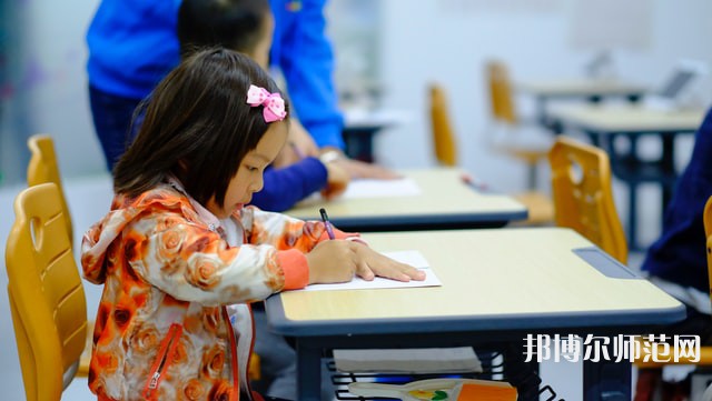 成都華盛航空港幼師職業(yè)學(xué)校介紹、地址