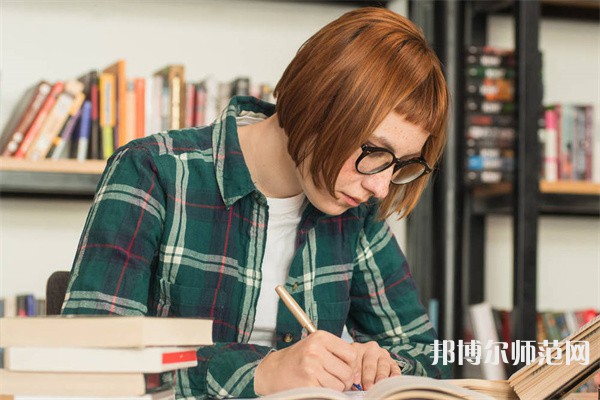 蒼溪縣幼兒師范職業(yè)高級中學介紹、地址